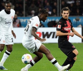 九游娱乐-里程碑夜门兴格拉德巴赫造点机会；意大利杯今晚刷纪录；话题不断；年轻球员得到机会的简单介绍