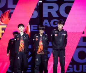 九游体育-包含Ning回归赛场，战术调整首场状态亮眼，中国队观众沸腾！的词条