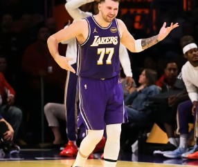 九游体育-东契奇在快船比赛中赛况扑朔迷离，逆转引发热议！的简单介绍