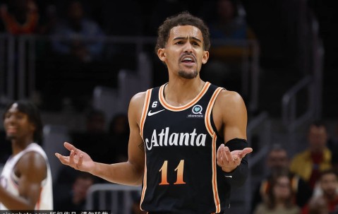 九游体育-Rookie迎来十赛季高光表现，老鹰球迷沸腾！的简单介绍